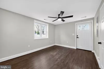 1556 Summit Street, Marcus Hook, PA 19061 - Photo 3