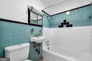 212 Heather Rd, Upper Darby, PA 19082 - Photo 17