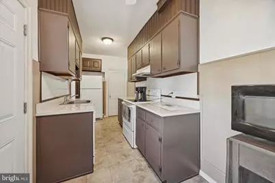 1114 Roosevelt Drive, Havertown, PA 19083 - Photo 5