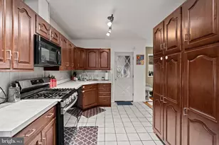 341 Congress Ave, Upper Darby, PA 19050 - Photo 17