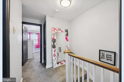 71 S Brighton Avenue, Upper Darby, PA 19082 - Photo 9