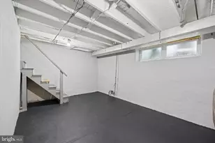 71 S Brighton Ave, Upper Darby, PA 19082 - Photo 13