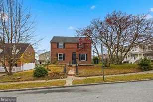 333 S Taylor Ave, Crum Lynne, PA 19022 - Photo 1