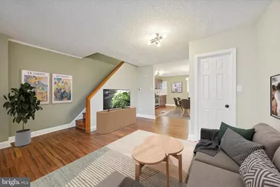 7046 Radbourne Road, Upper Darby, PA 19082 - Photo 3