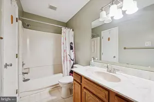 86 Louis James Ct, Upper Chichester, PA 19014 - Photo 13