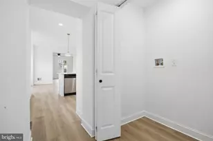 210 Powhattan Ave, Essington, PA 19029 - Photo 13