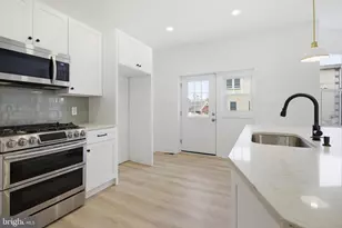 210 Powhattan Ave, Essington, PA 19029 - Photo 11