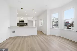 210 Powhattan Ave, Essington, PA 19029 - Photo 7