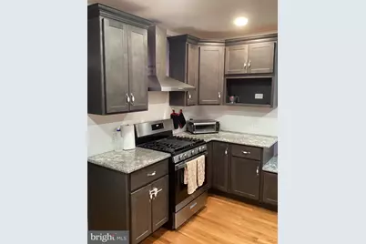 13 W 8th Street, Marcus Hook, PA 19061 - Photo 11