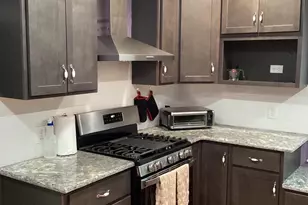 13 W 8th St, Marcus Hook, PA 19061 - Photo 11