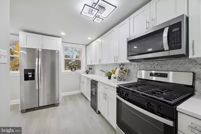 112 S Church Street, Clifton Heights, PA 19018 - Photo 11