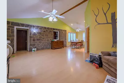 328 Hillside Avenue, Brookhaven, PA 19015 - Photo 19