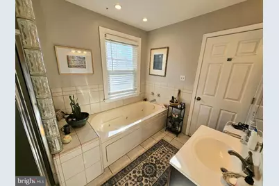 205 N Aberdeen Avenue, Wayne, PA 19087 - Photo 21