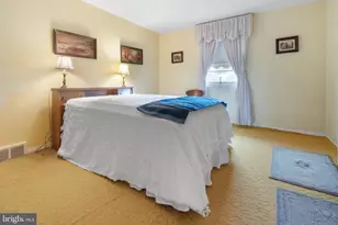 429 Portland Dr, Broomall, PA 19008 - Photo 19