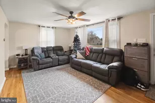 17 Upland Rd, Brookhaven, PA 19015 - Photo 5