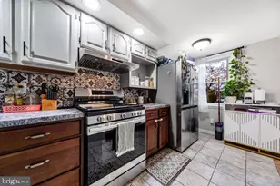 945 Fariston Dr, Drexel Hill, PA 19026 - Photo 13