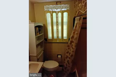 27 Concord Road, Darby, PA 19023 - Photo 11