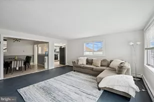 42 Colonial Dr, Havertown, PA 19083 - Photo 13