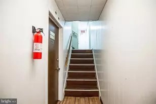 228 Long Ln, Upper Darby, PA 19082 - Photo 13