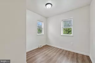 1016 Potter St, Chester, PA 19013 - Photo 11