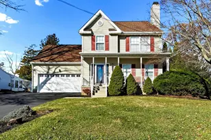 2410 Larkin Rd, Upper Chichester, PA 19061 - Photo 3