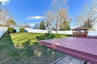 2410 Larkin Rd, Upper Chichester, PA 19061 - Photo 45