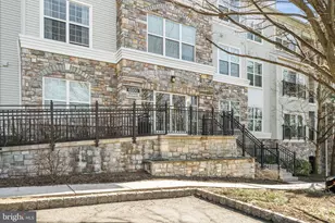 6107 Lydia Hollow Dr, Glen Mills, PA 19342 - Photo 3