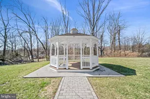 6107 Lydia Hollow Dr, Glen Mills, PA 19342 - Photo 23