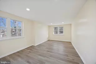 1352 Elmwood Ave, Sharon Hill, PA 19079 - Photo 11