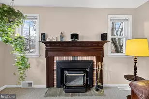 111 E Oak Ln, Glenolden, PA 19036 - Photo 11