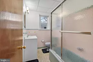 111 E Oak Ln, Glenolden, PA 19036 - Photo 27