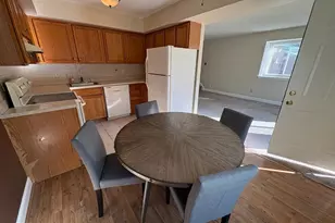 5200 Hilltop Dr, Brookhaven, PA 19015 - Photo 7