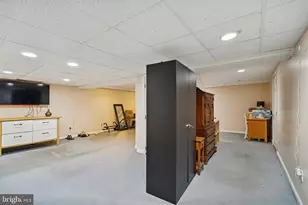 145 Merrybrook Dr, Havertown, PA 19083 - Photo 23