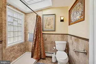 145 Merrybrook Dr, Havertown, PA 19083 - Photo 17