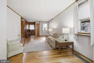 933 Bedford Avenue, Collingdale, PA 19023 - Photo 3