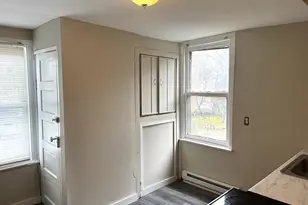 425 Highland Ave, Chester, PA 19013 - Photo 7