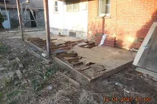 1224 E 11th St, Crum Lynne, PA 19022 - Photo 9