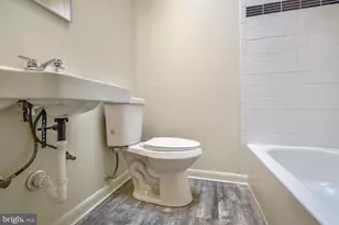 1246 Wycombe Ave, Darby, PA 19023 - Photo 9