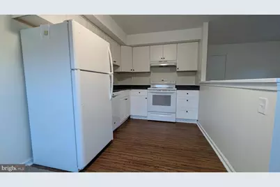 646 Country Lane, Morton, PA 19070 - Photo 5