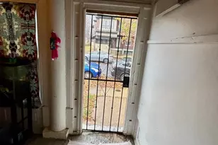 2535 Lindsay St, Chester, PA 19013 - Photo 3