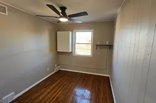 825 Laurel Rd, Lansdowne, PA 19050 - Photo 17