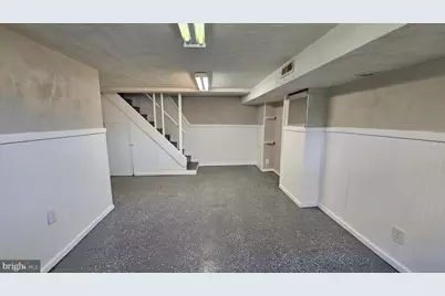 825 Laurel Road, Lansdowne, PA 19050 - Photo 31