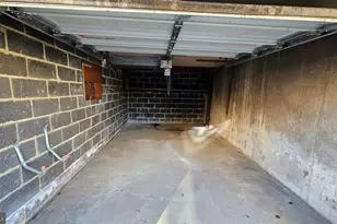 825 Laurel Rd, Lansdowne, PA 19050 - Photo 35