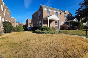 825 Laurel Rd, Lansdowne, PA 19050 - Photo 3