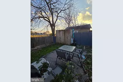 319 E 20th Street, Chester, PA 19013 - Photo 7