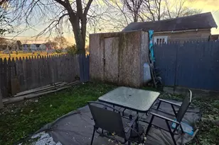 319 E 20th St, Chester, PA 19013 - Photo 7