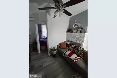 319 E 20th Street, Chester, PA 19013 - Photo 11