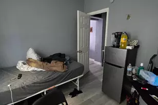 319 E 20th St, Chester, PA 19013 - Photo 17