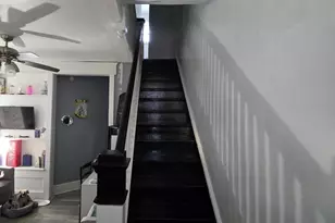 319 E 20th St, Chester, PA 19013 - Photo 25