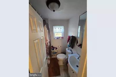 319 E 20th Street, Chester, PA 19013 - Photo 27